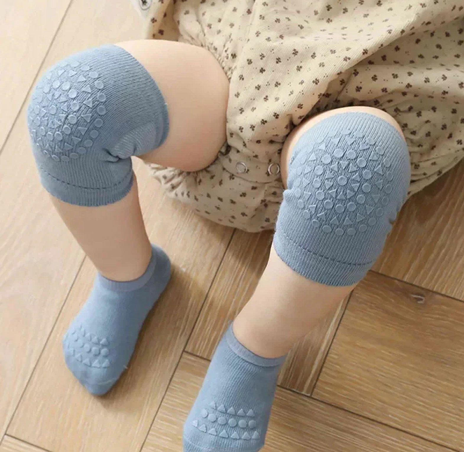 Anti-Slip Baby Crawling Knee Pads with Matching Gripper Socks Set – Breathable Cotton Knee Protectors for Infants & Toddlers image