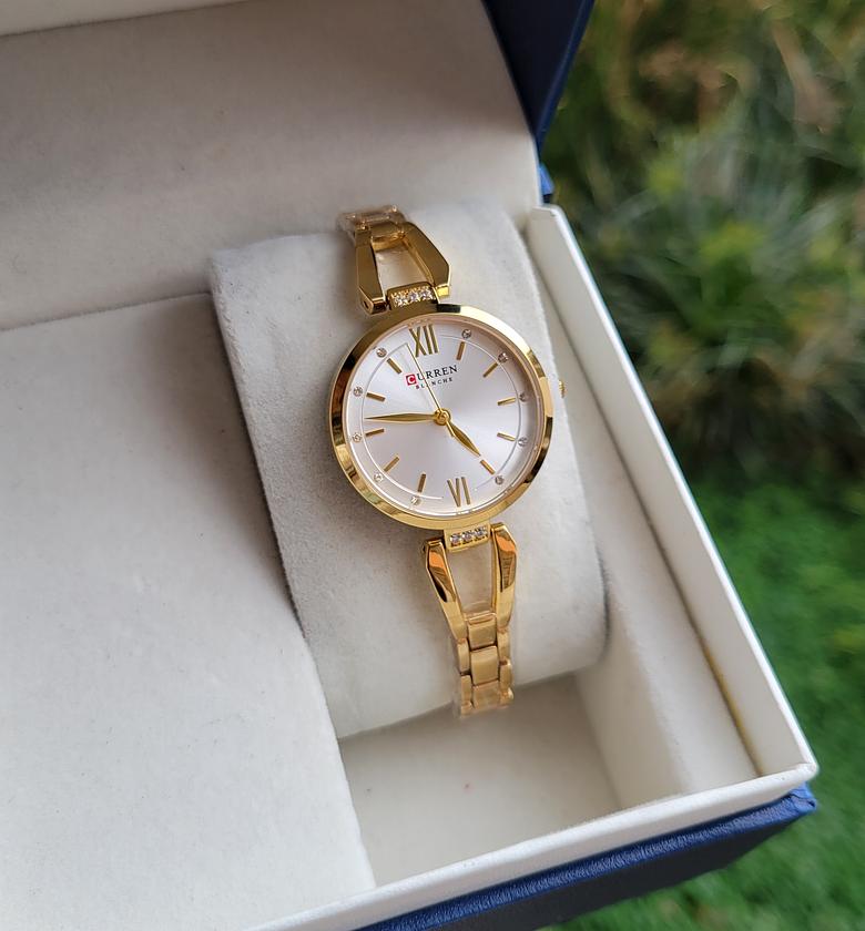 Curren watch image