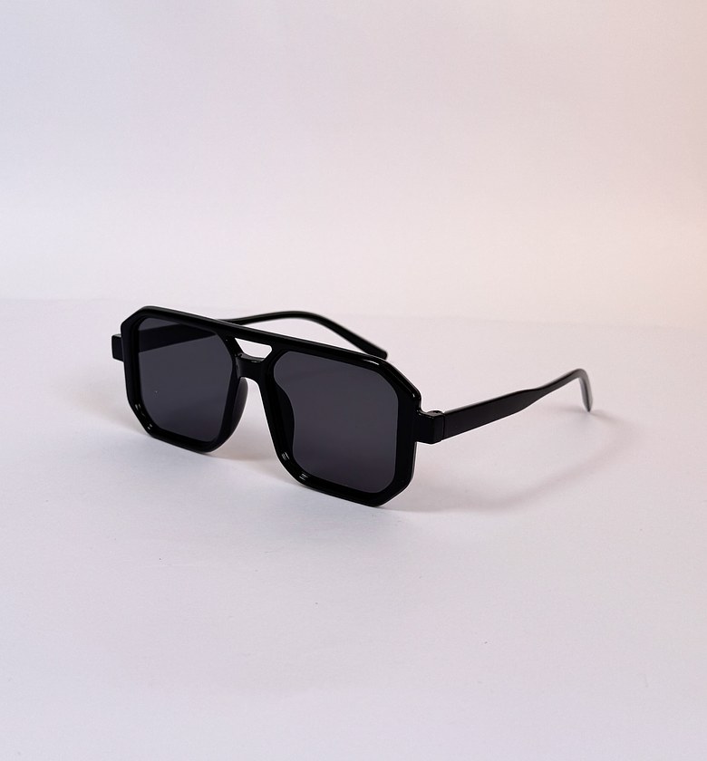 Oxen Black image