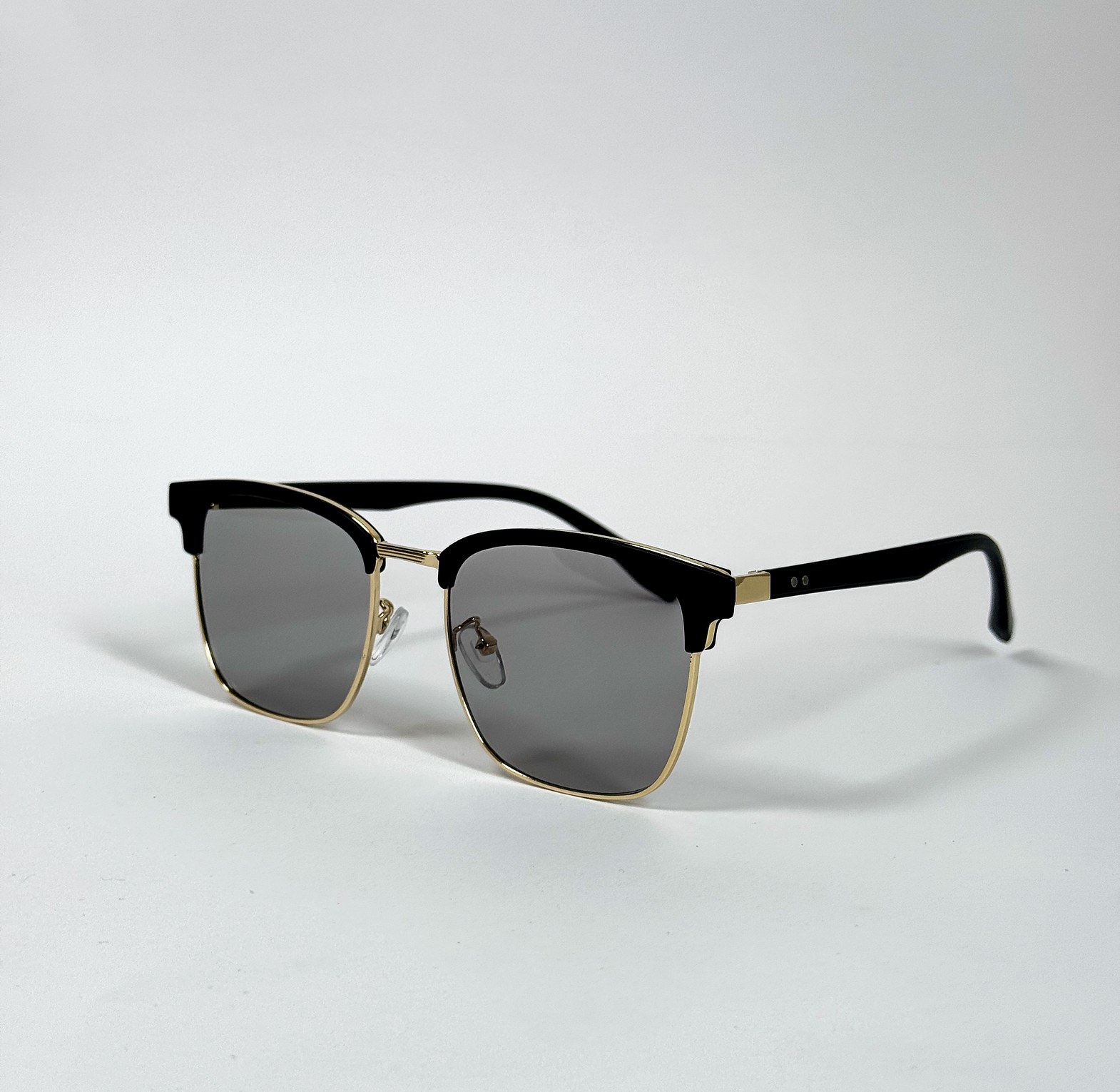 Suprema Gold  image