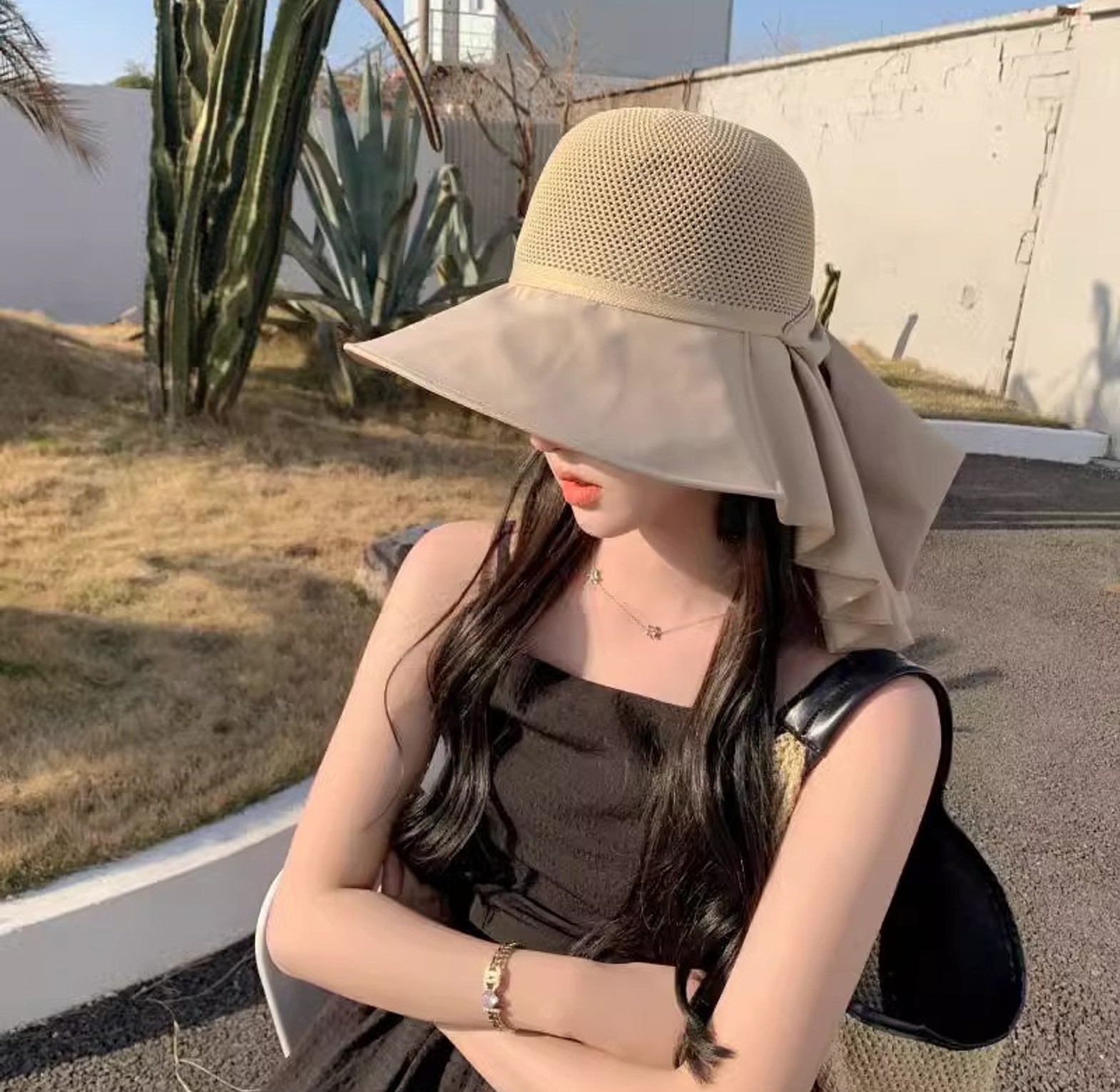 Women’s Wide Brim Outdoor Sun Hat image