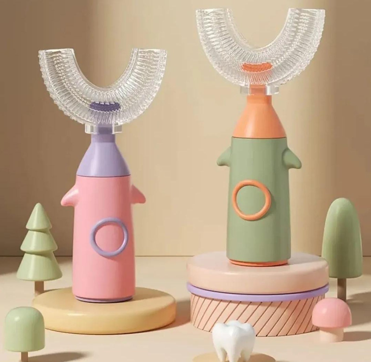 children’s U-shaped manual toothbrush image