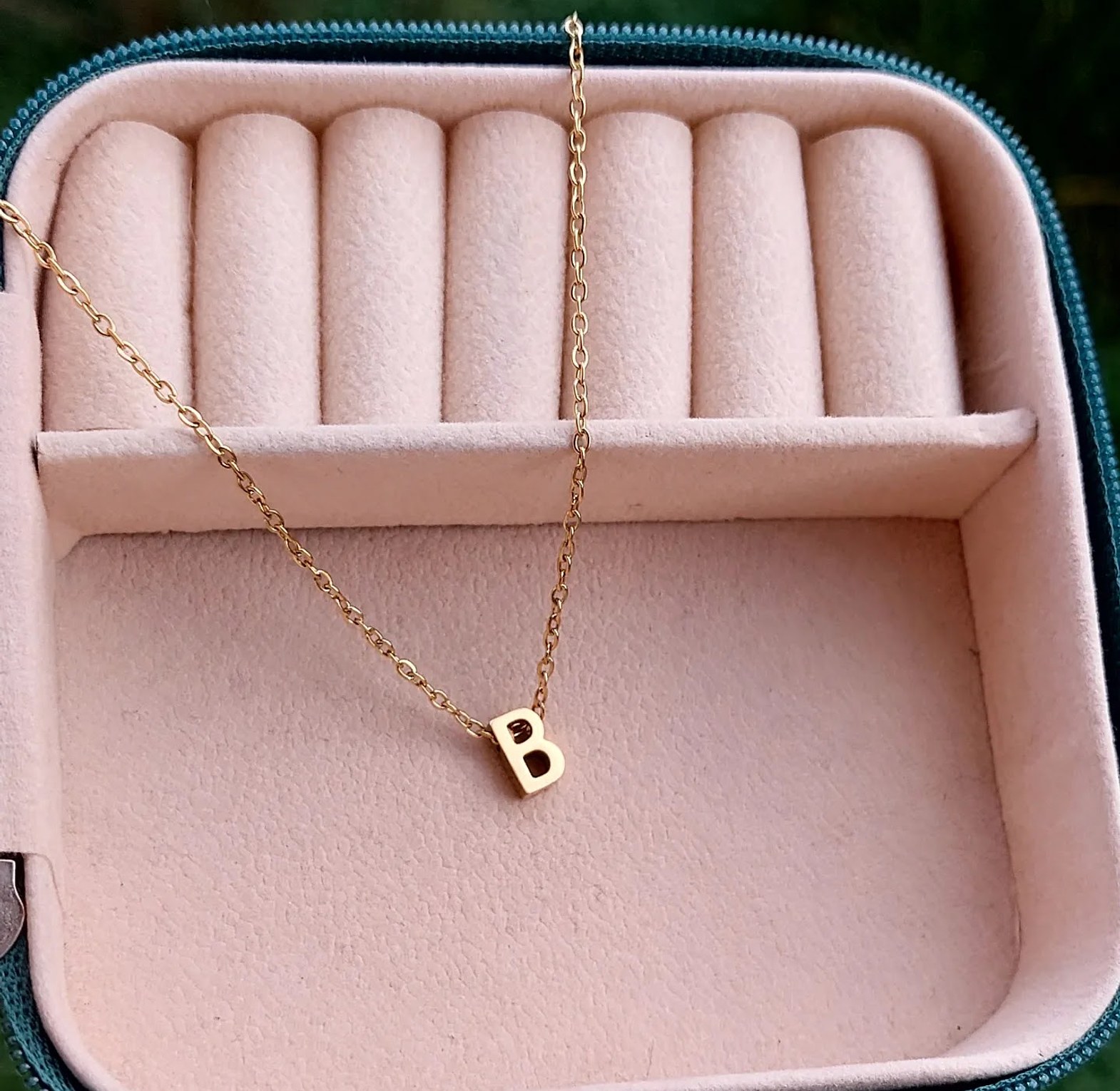 Plain Gold B image