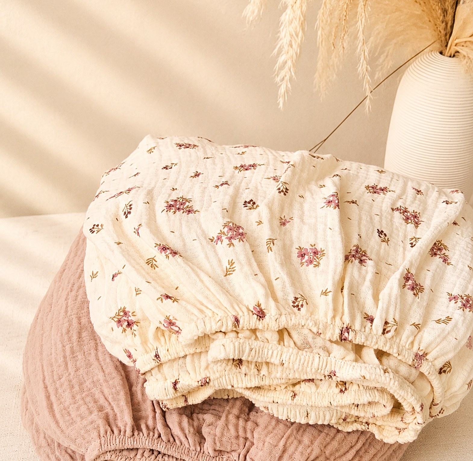 Crib Fitted Sheets image