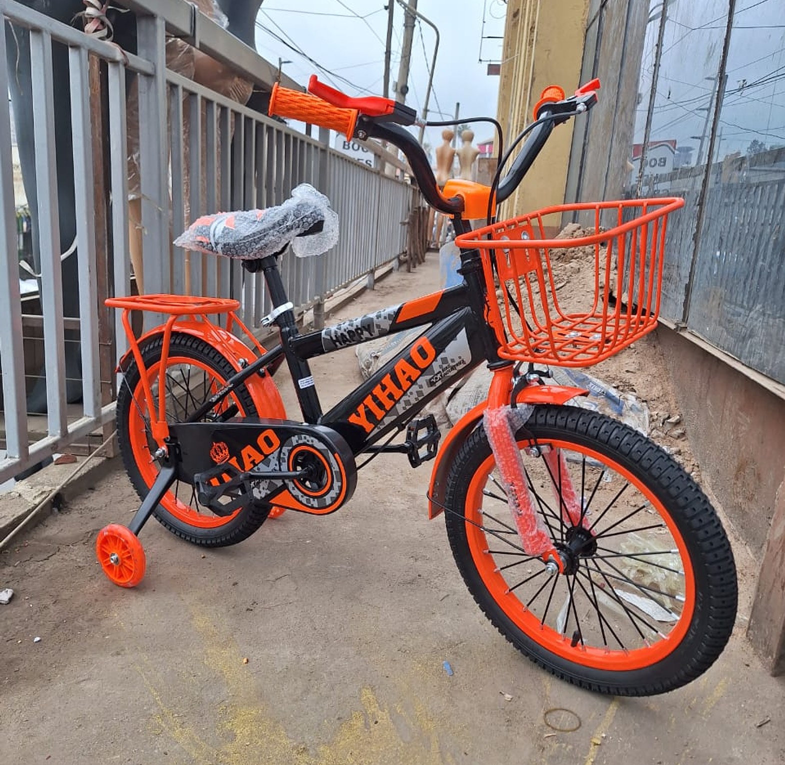 Kids Bikes . Bmx  Kids Bicycle Size 16 Between Age 5yrs to 10yrs image