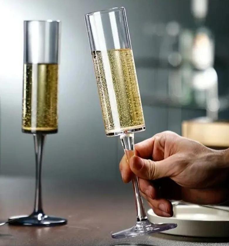 Modern Zenith Crystal Champagne Flutes (170ml) - 6pcs image