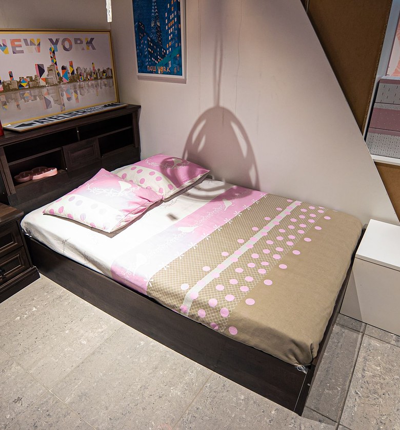 BED 1200*2000 )+NIGHT STANDS image