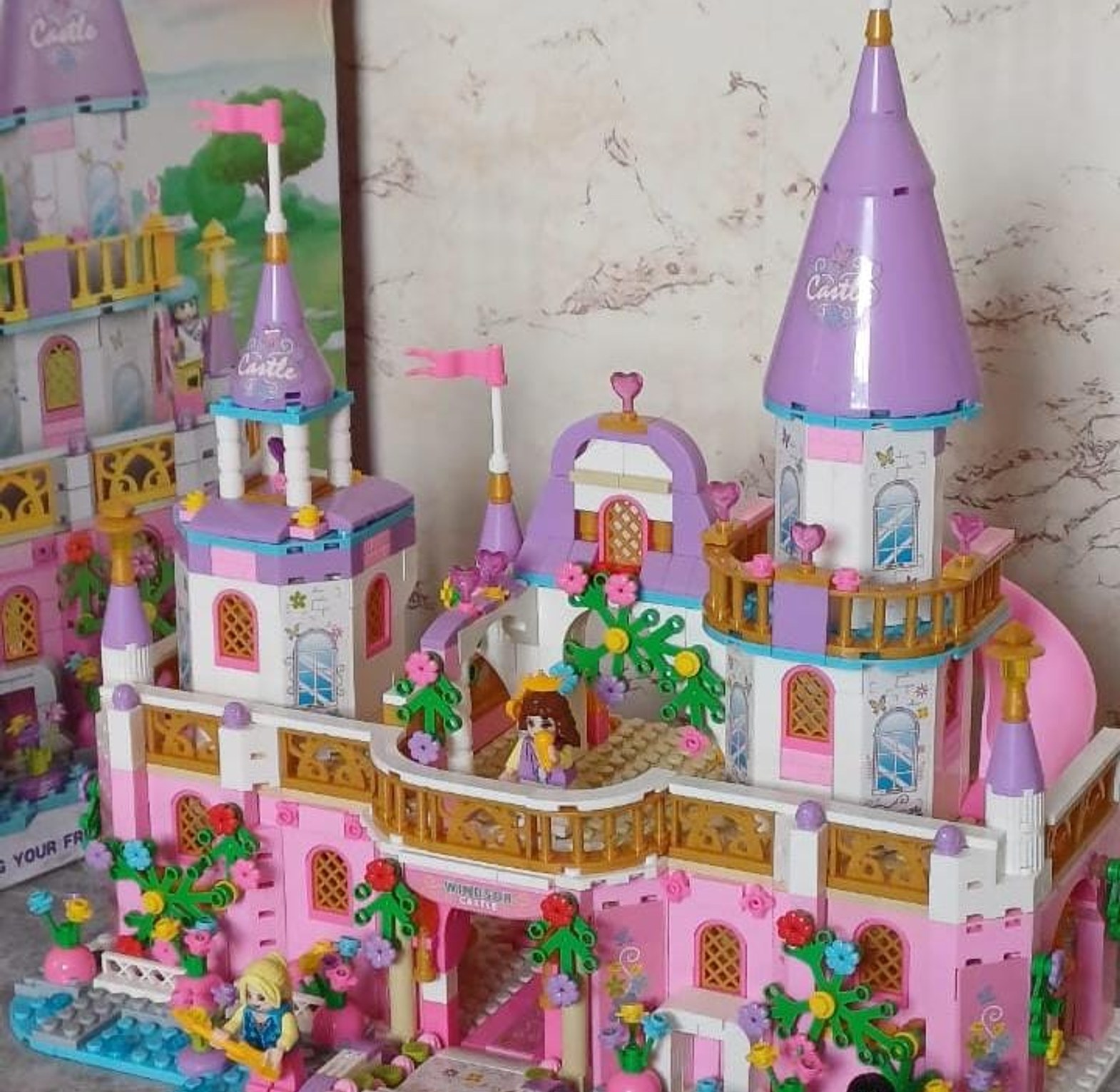 Building Legos Castle Multicolor Big Building Toy Set Compatible Classic Blocks Suitable for kids Age 3Years and above image