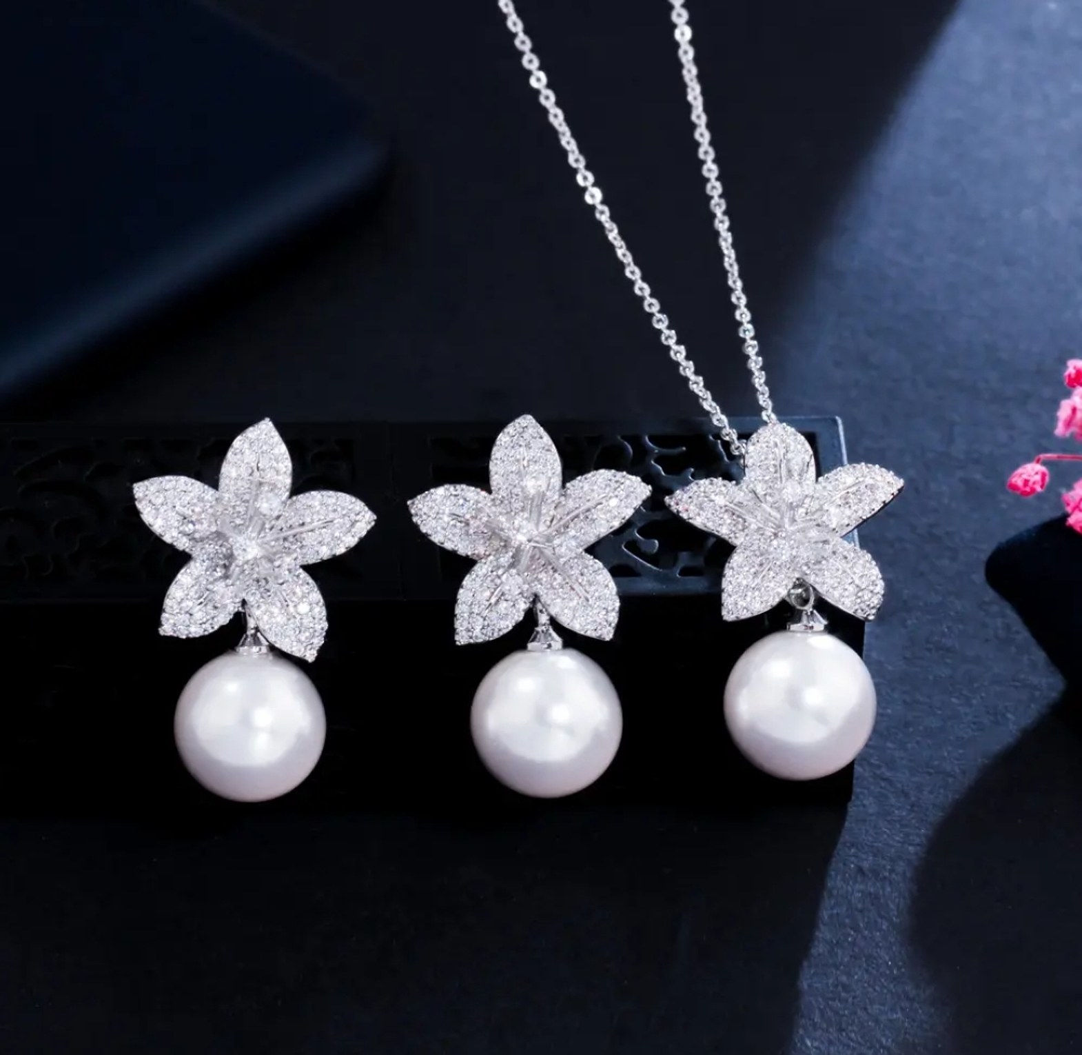 Pearl Blossom Luxury Jewelry Set image