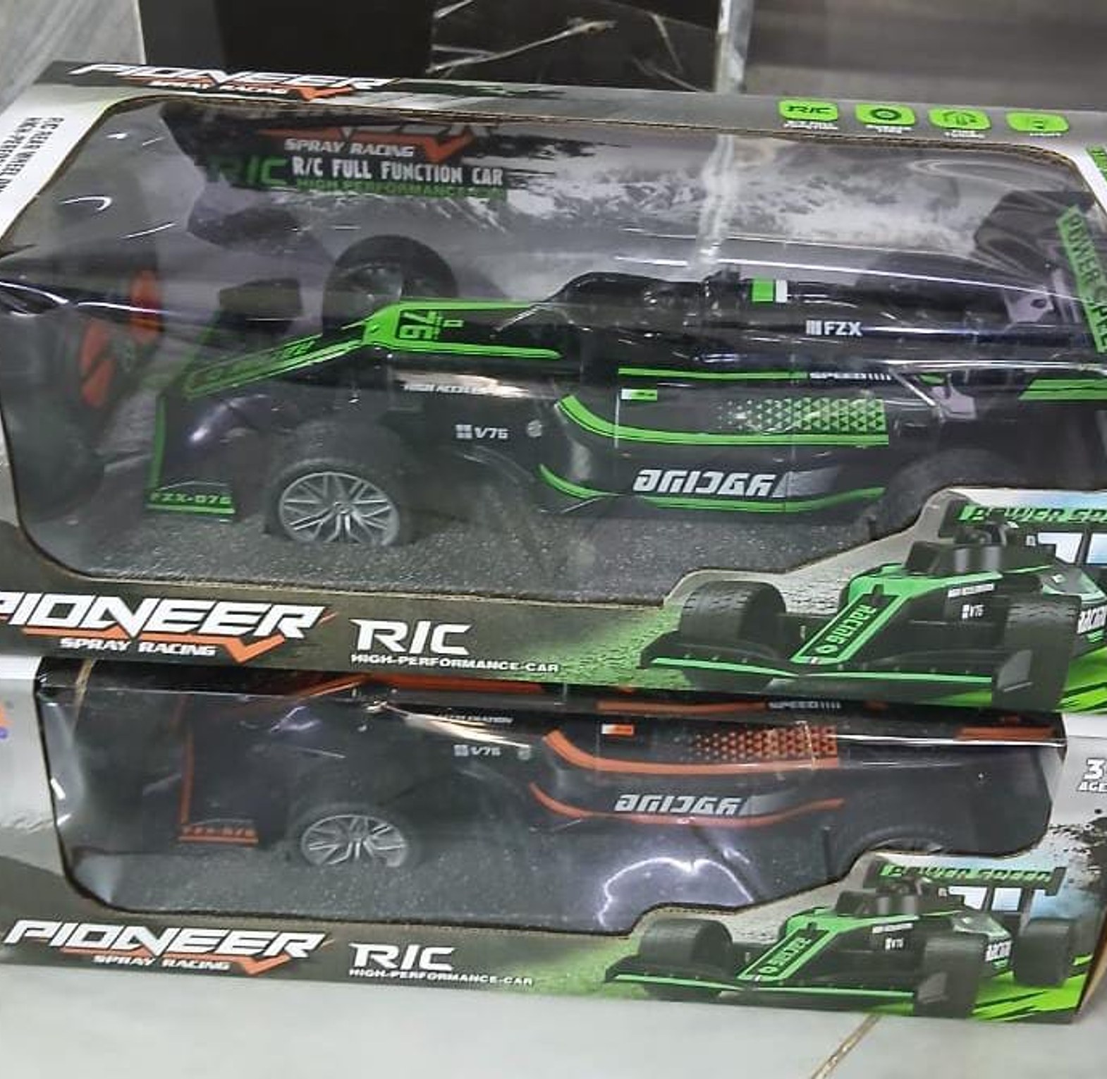 Remote Control Car, RC Cars for Kids 1:18 Electric Toy Car Hobby Racing Car Toys image