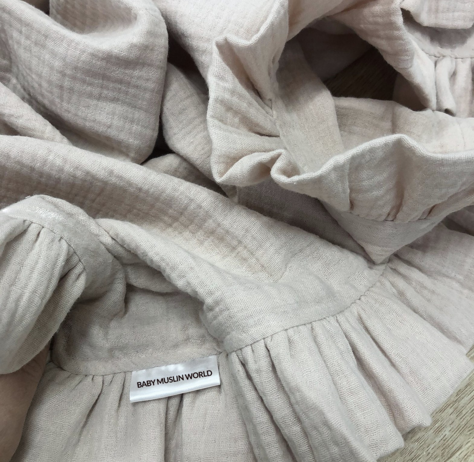 Heirloom 6-Layer Muslin Blanket  image