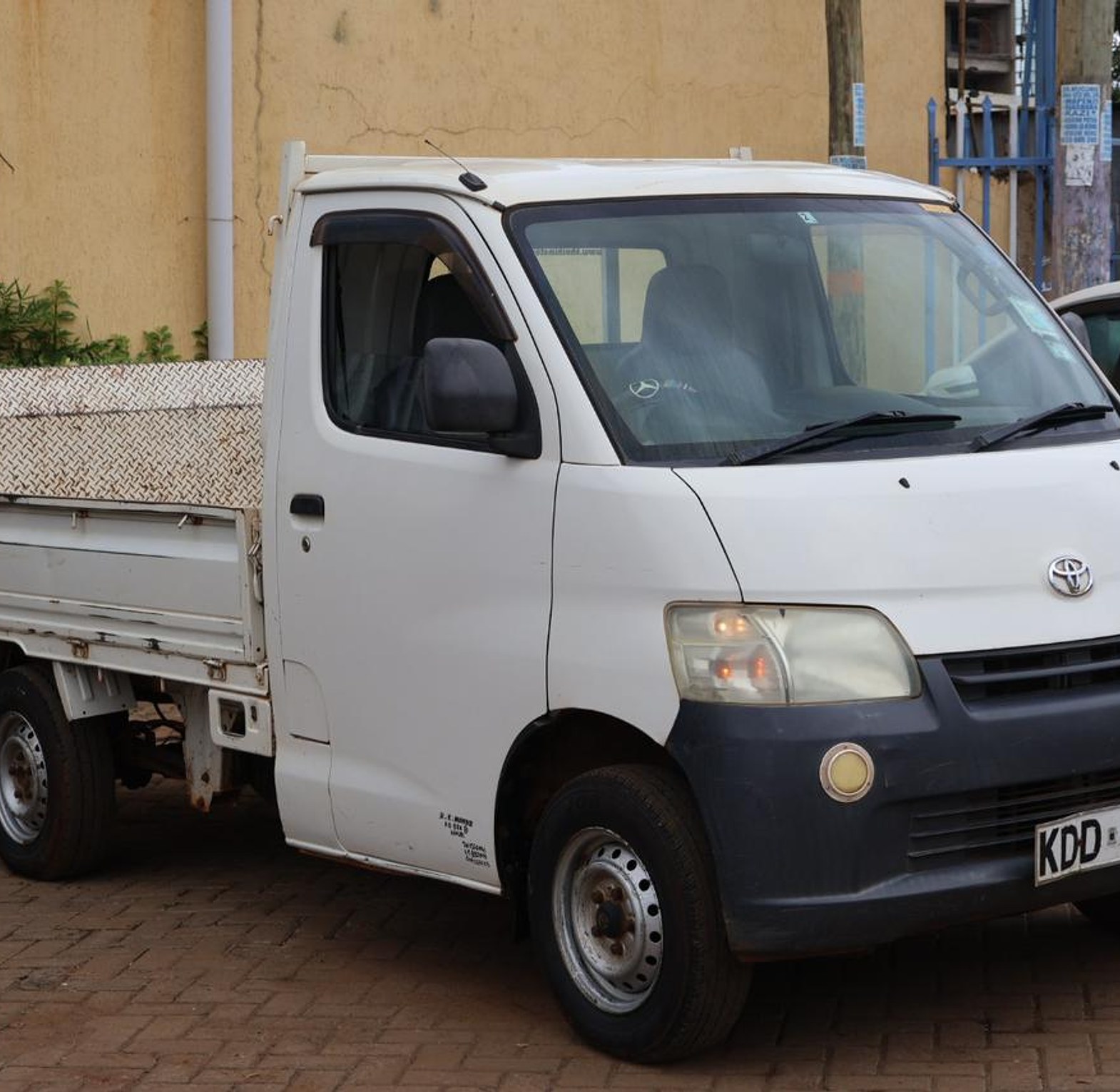 Toyota Townace Pick Up KDD, YOM 2011 Model, Manual, Rating 1500cc image
