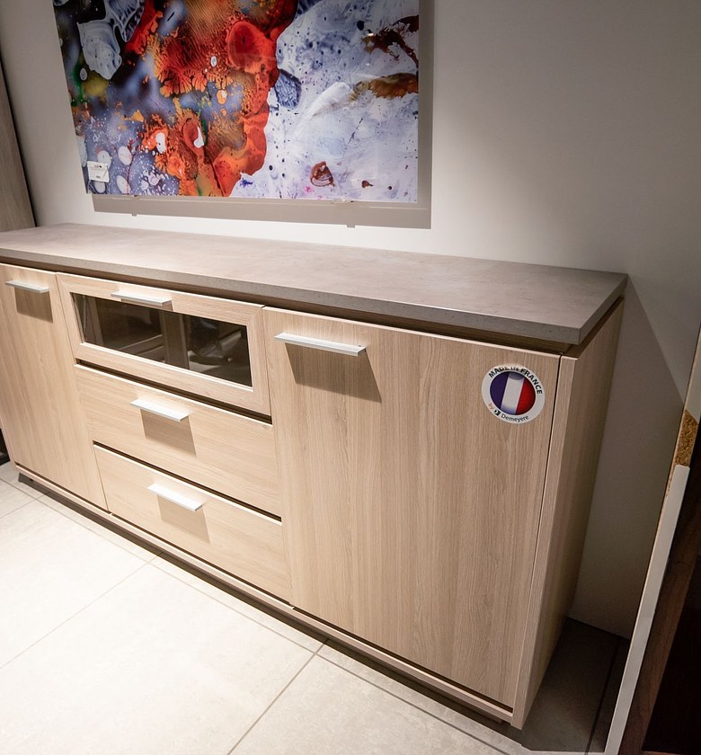 BUFFET 2 DOORS 2 DRAWERS  image