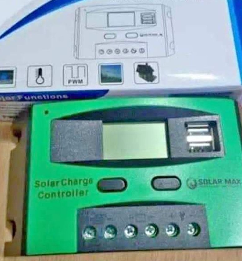 Solar controller 10amps image