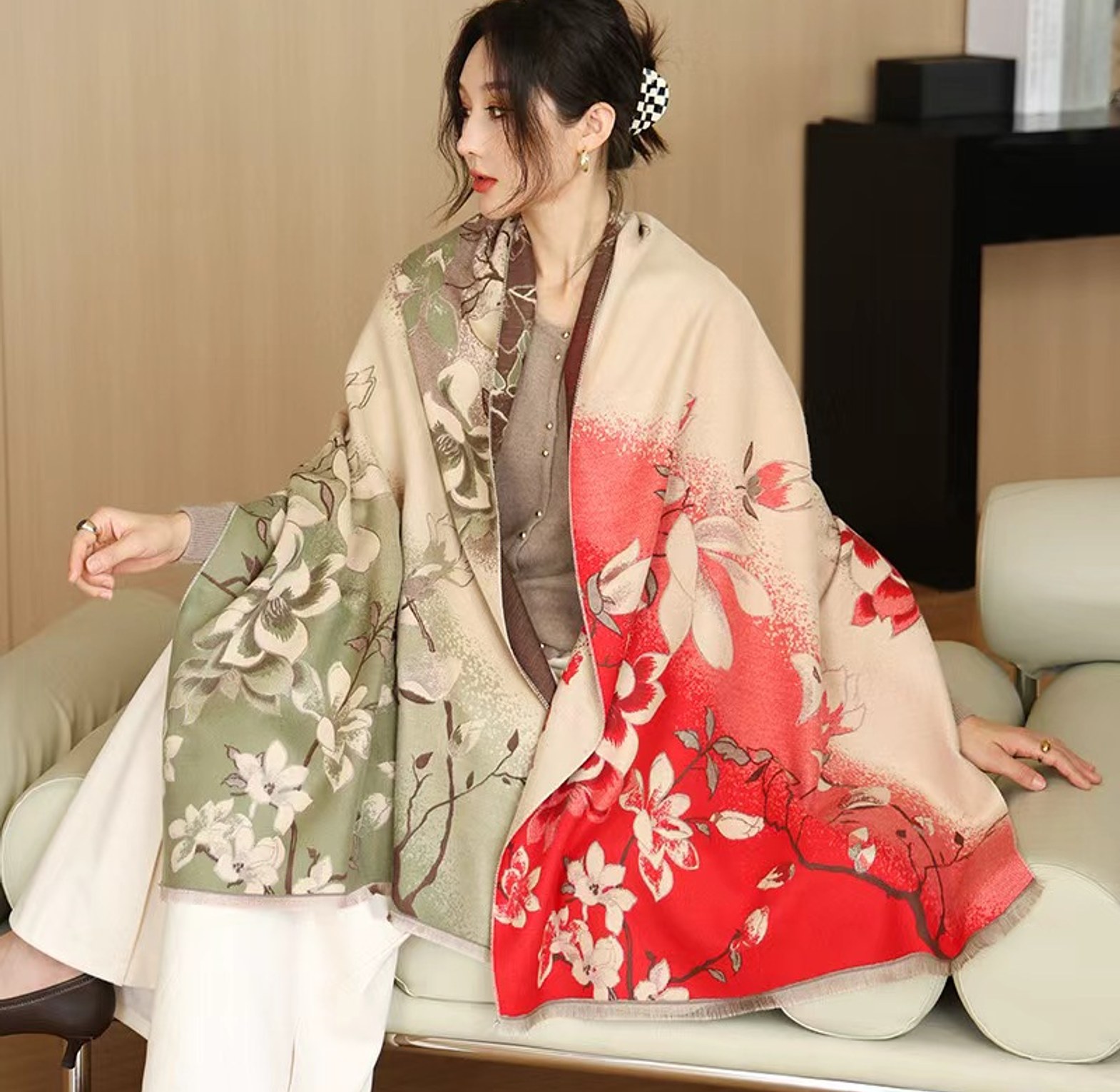 Cashmere scarves image