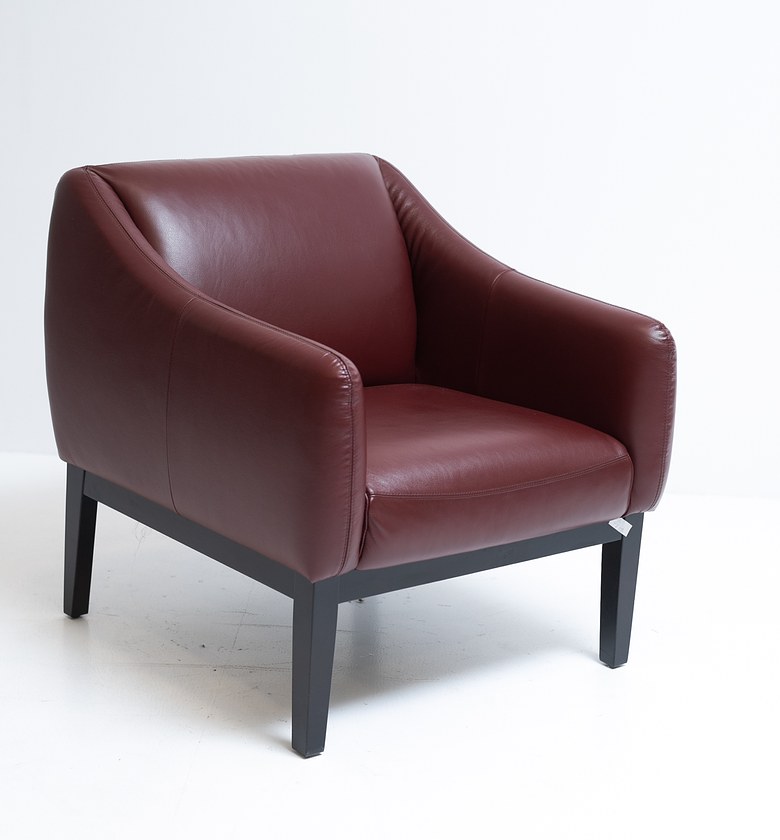 ARM CHAIR LEATHER PVC M5660 image