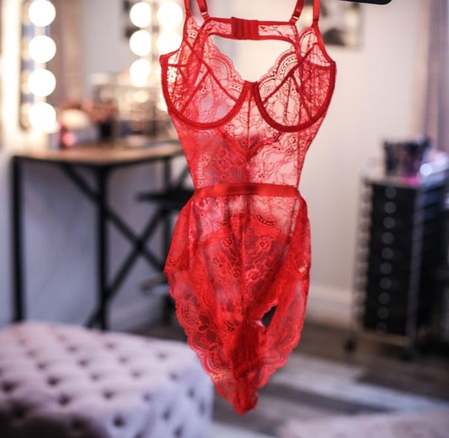 1404 Lace Bodysuit Lingerie image