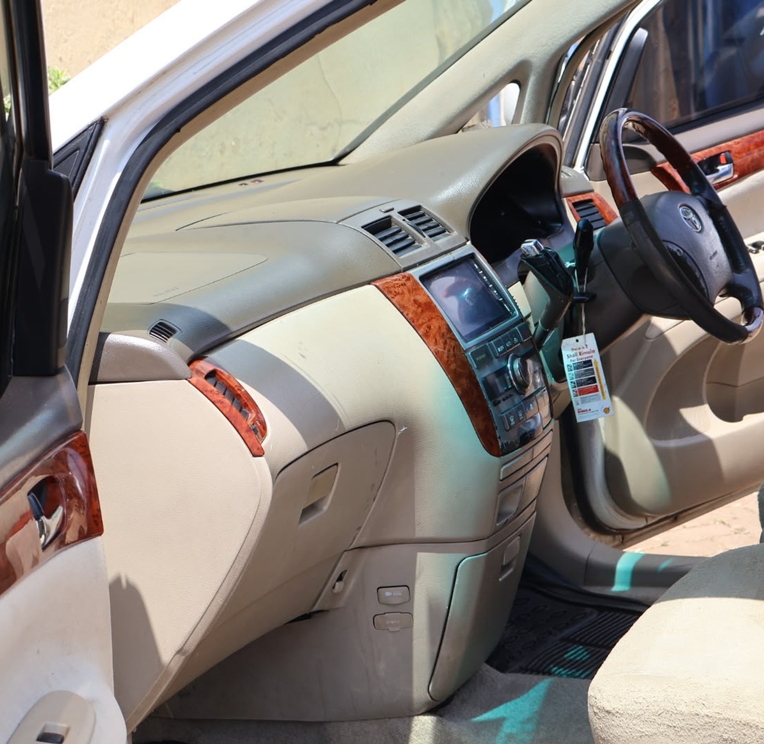  Toyota Ipsum KBT, YOM 2005 Model, Automatic, Rating  2400cc 7 seater image