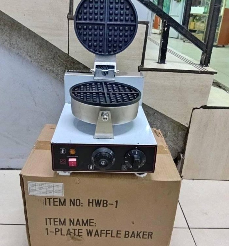 Single waffle baker image