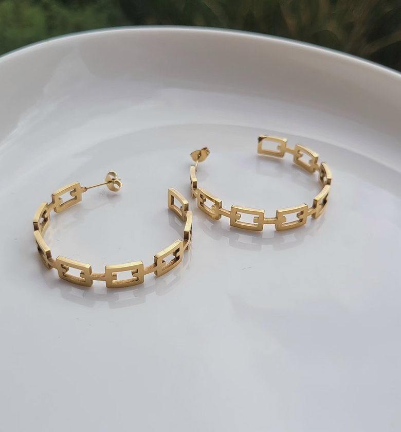 Chain hoop image