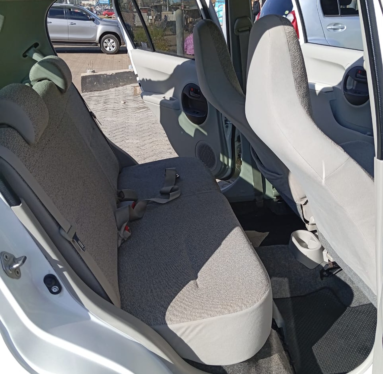 Toyota Passo KCV,YOM 2012, Automatic, Rating 1000cc image