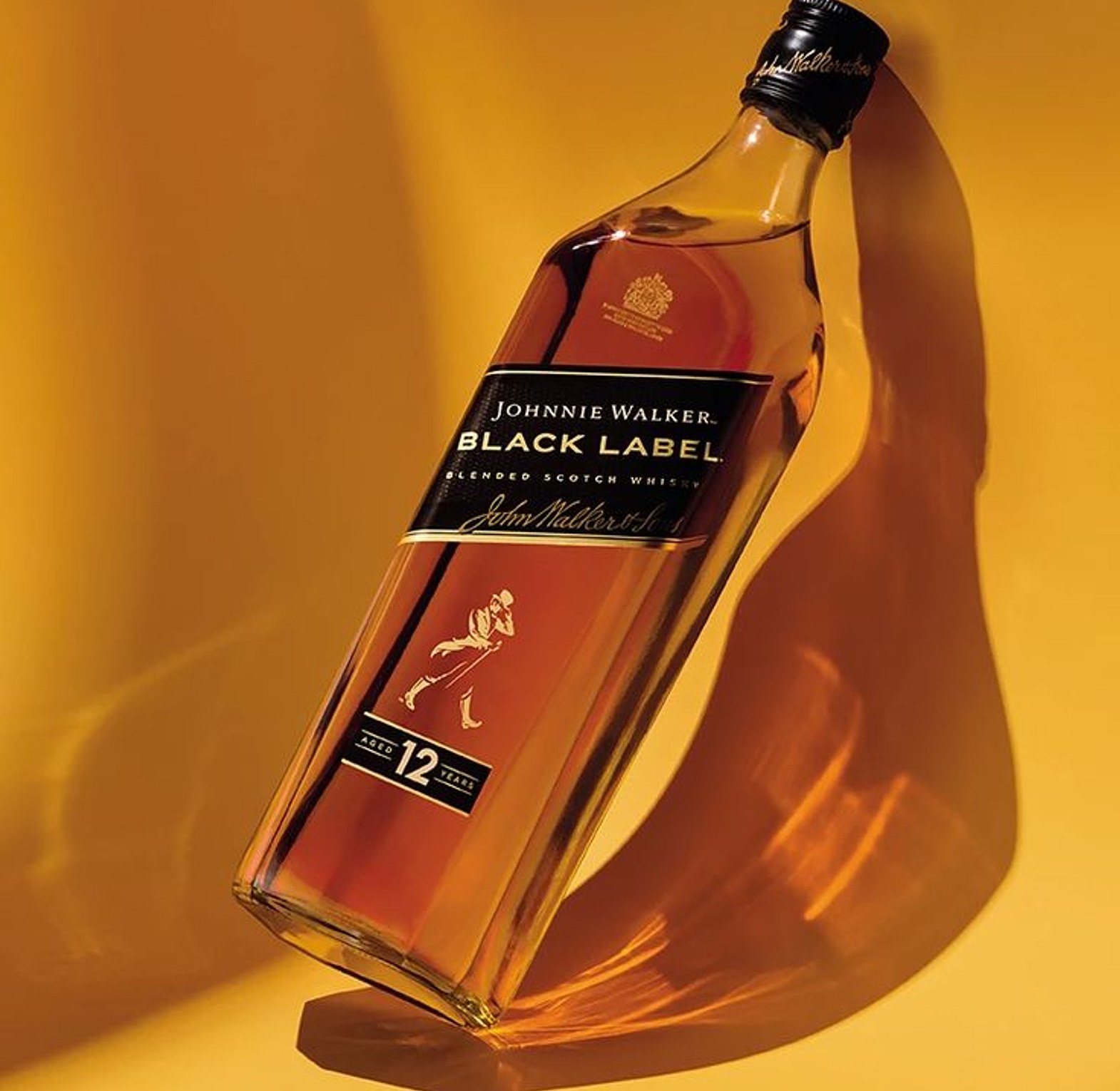 Johnnie Walker Black Label  image