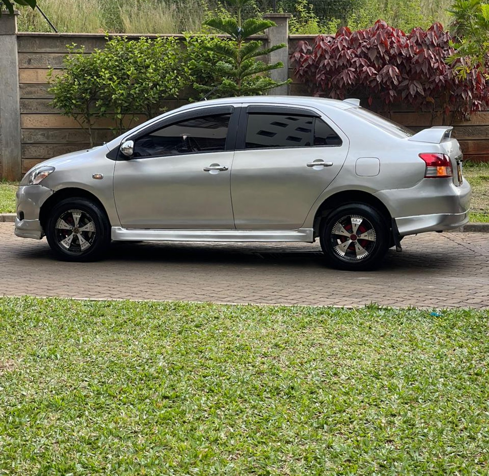 TOYOTA  BELTA, Rating 1300cc  2007 model 1st Owner Since Importation Brand New Tyres Aftermarket Xenon Headlights Android Music System, Front Camera & Reverse Camera image