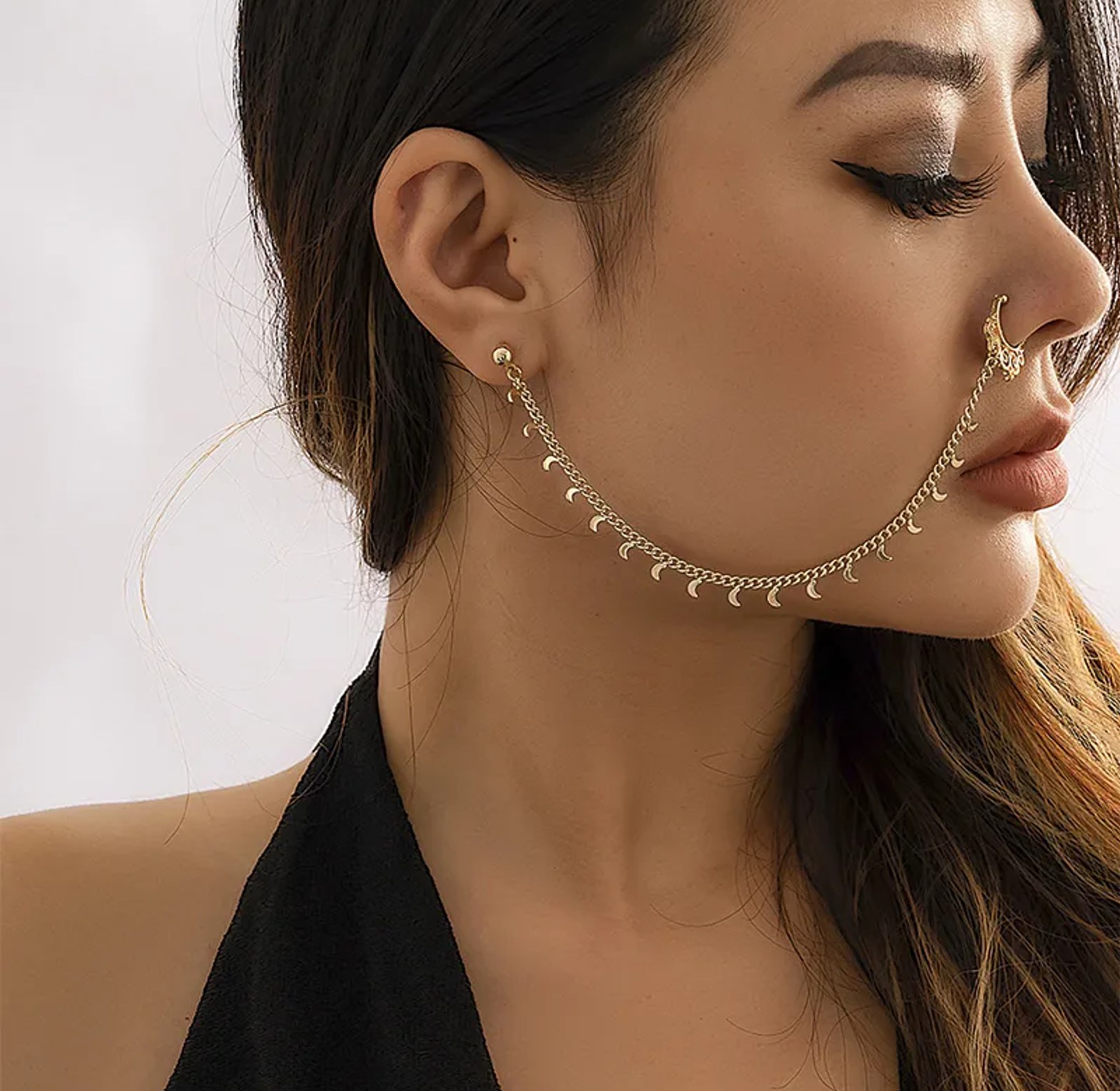 Nose chain image