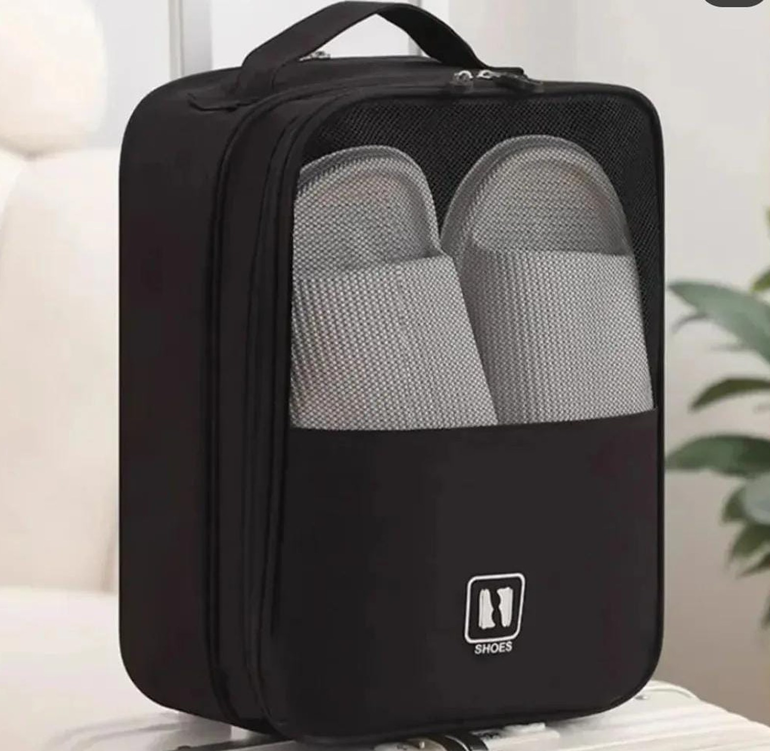 Waterproof travel shoe bag  image