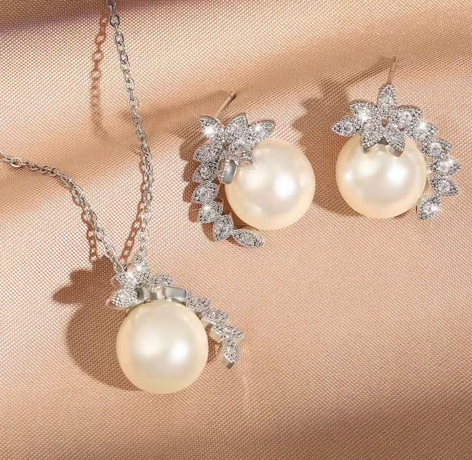 Ethereal Blossom Pearl Jewelry Set image