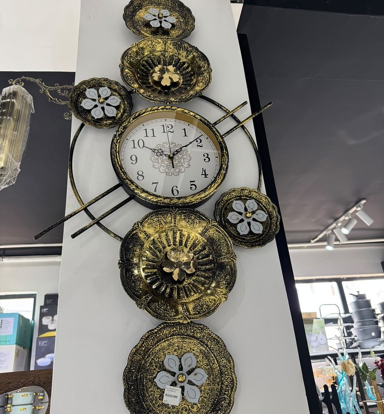 Wall Hanging with Clock#w752 image