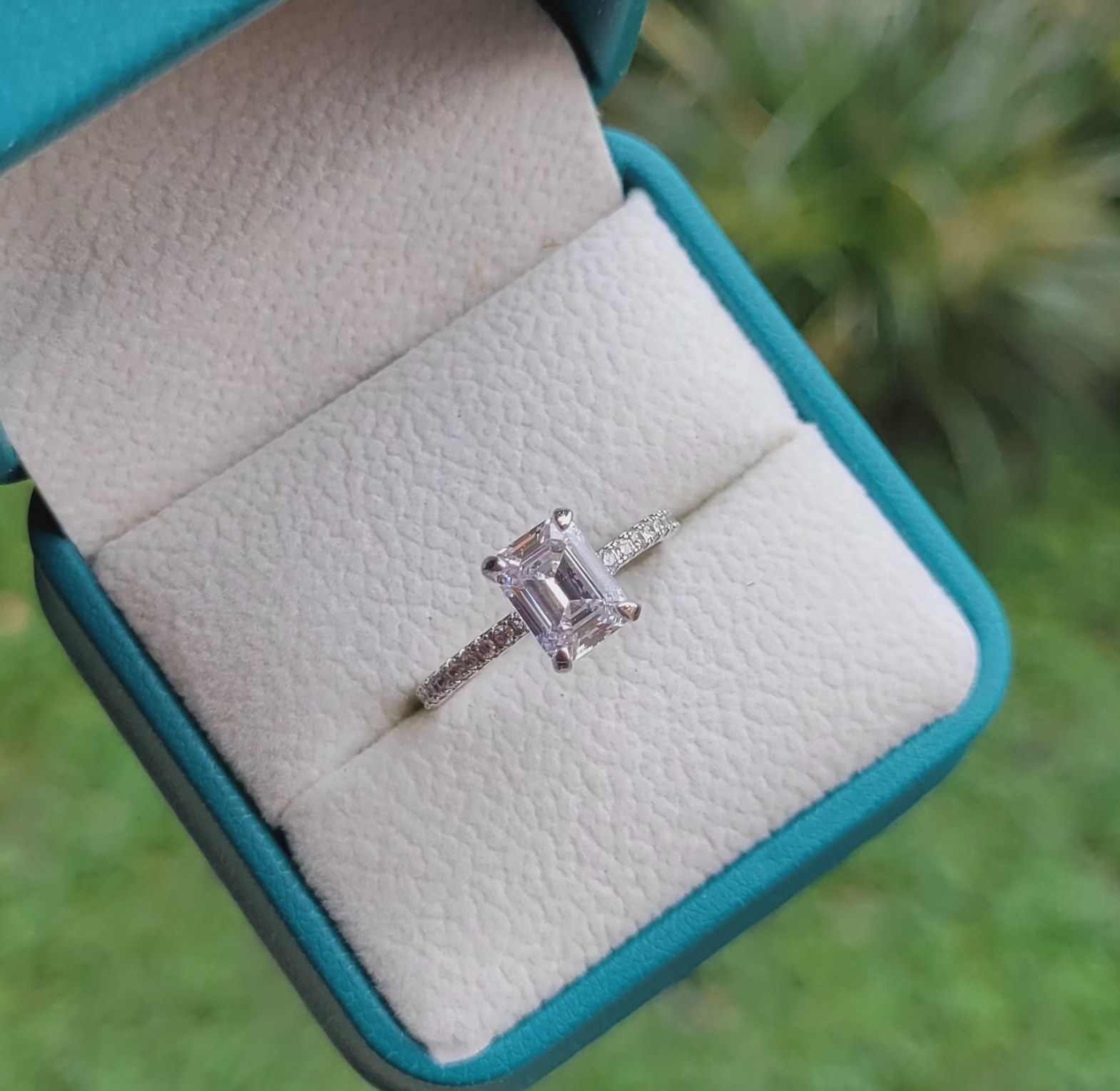 Promise ring image