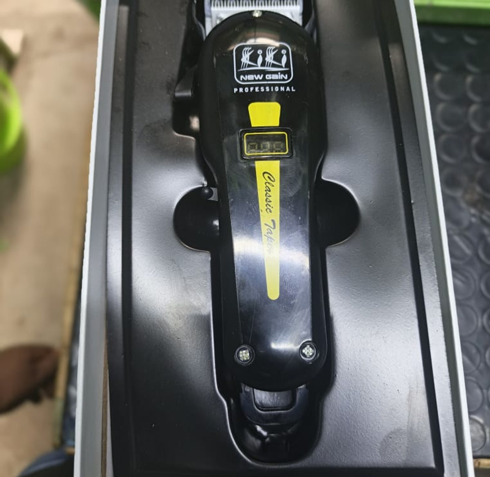 Electric Shaver. Kiki New Gain NG-117 Salon Series Professional Cordless Hair Clipper.  image