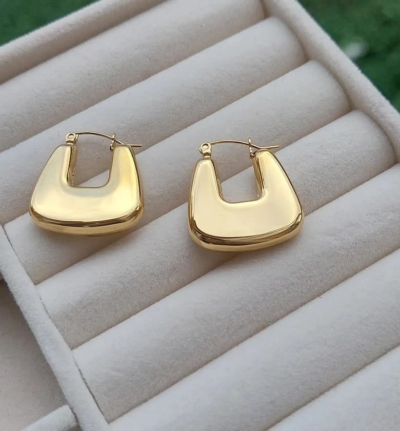 Golden U Hoop image