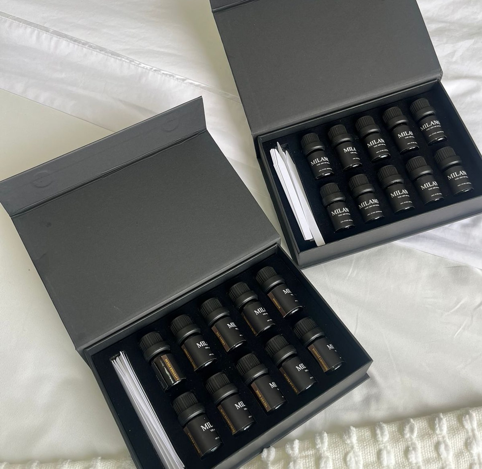 Set of ten aroma oils image
