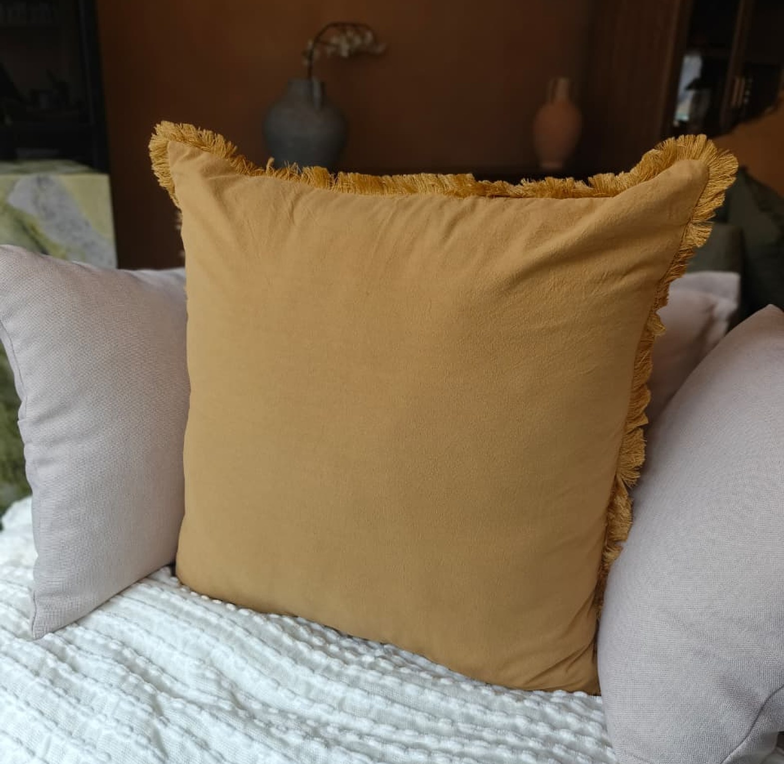 Linen ruffle pillows 60*60 image
