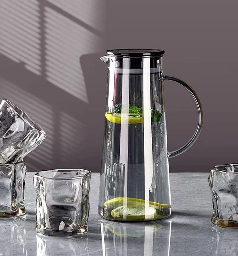 1500ml Glass Water Pitcher With Lid and 4pc Water Glasses image