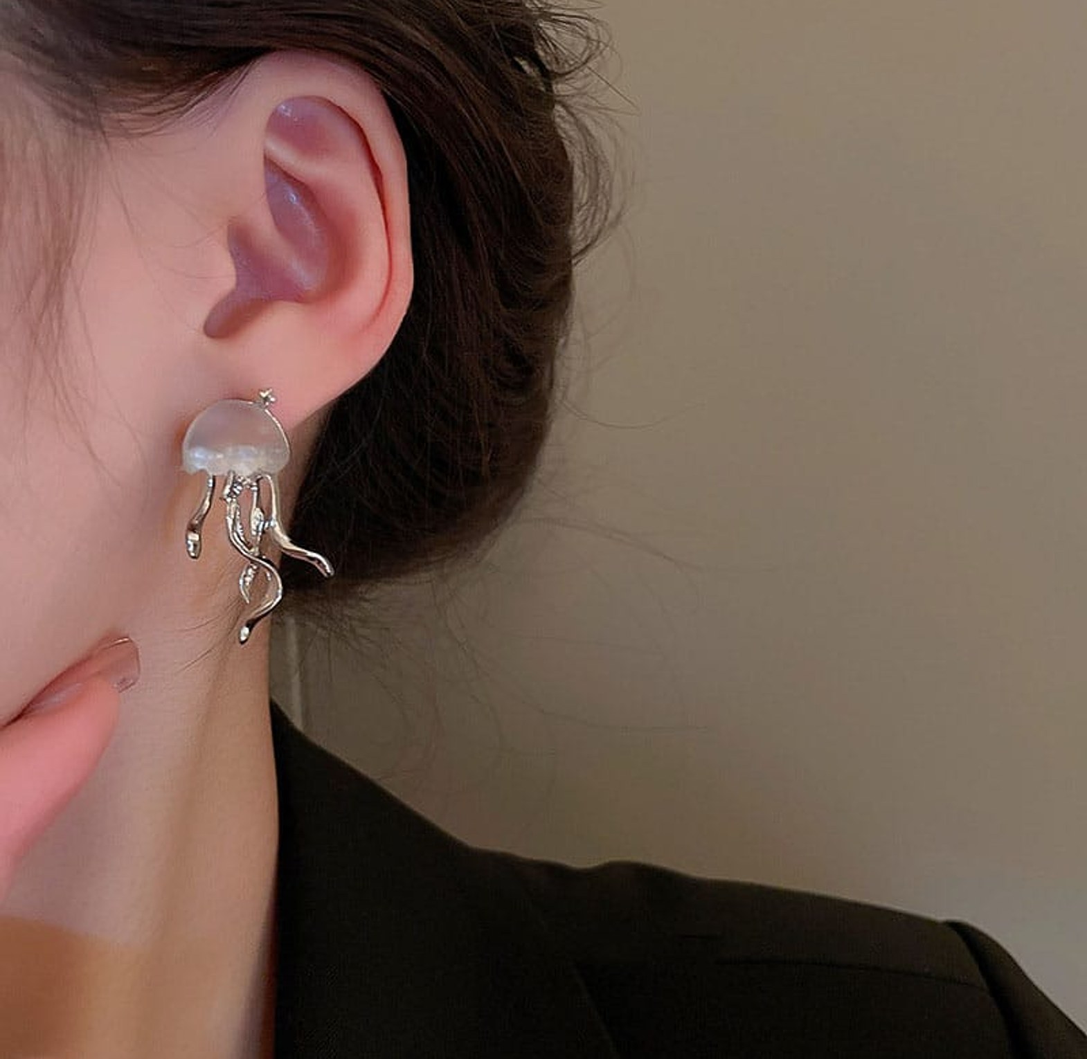 Silver jelly fish earrings image