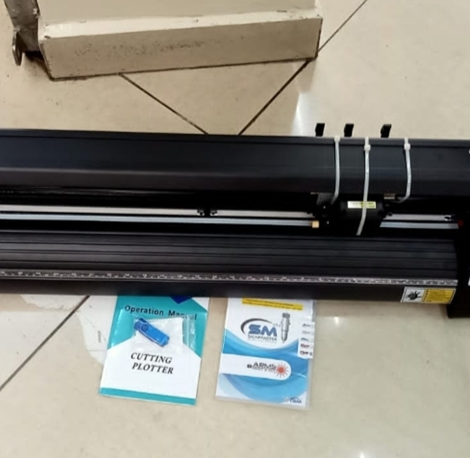 2ft contour cutting plotter image