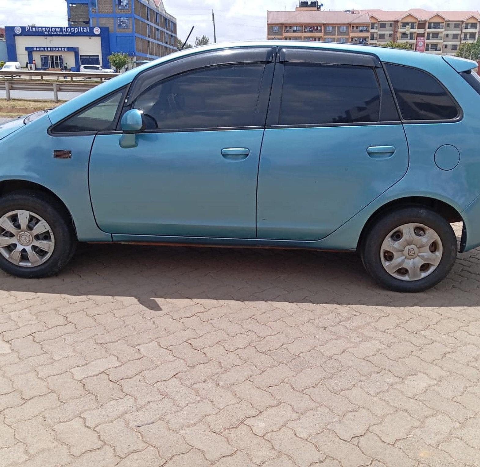 Mitsubishi Colt KCS, YOM 2011, Automatic, Rating 1300cc image
