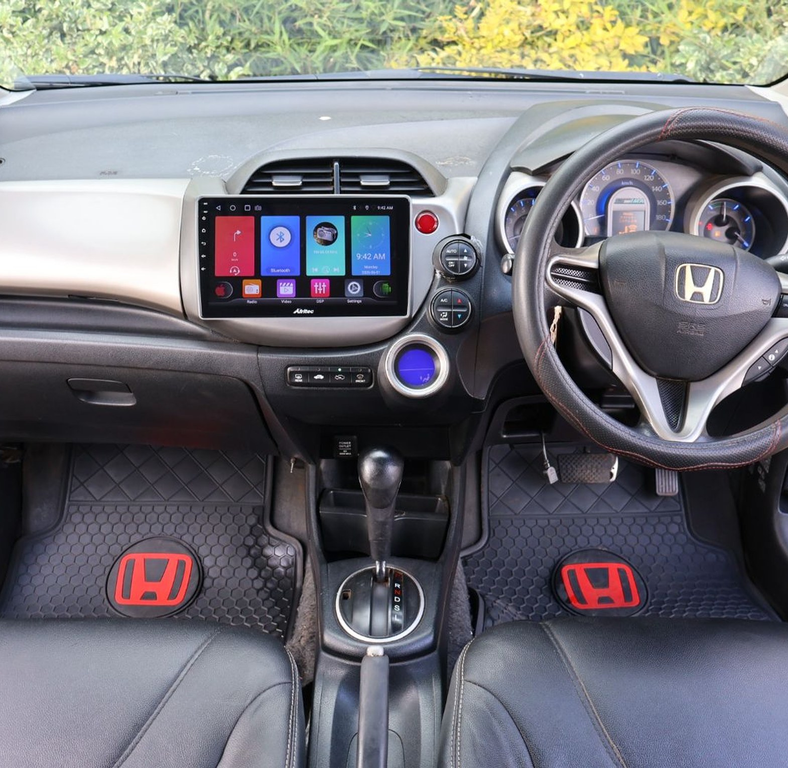  Honda Fit Hybrid KCS, YOM 2011 Model, Automatic, Rating 1300cc image