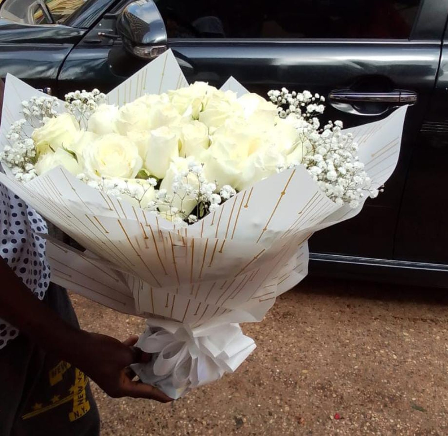Premium White Bouquet  image