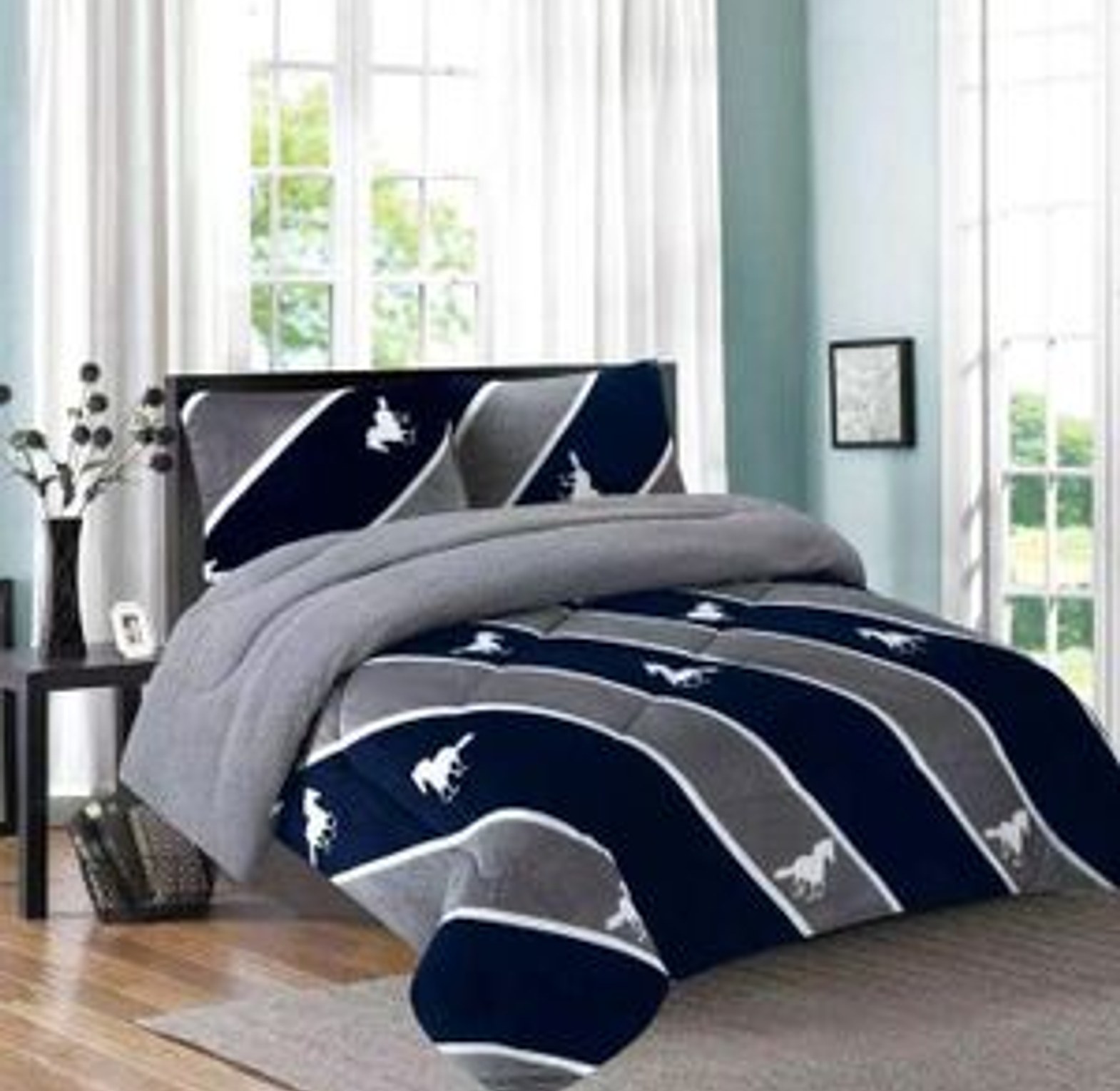 Super Warm Heavy Soft Woolen Duvet Blanket image