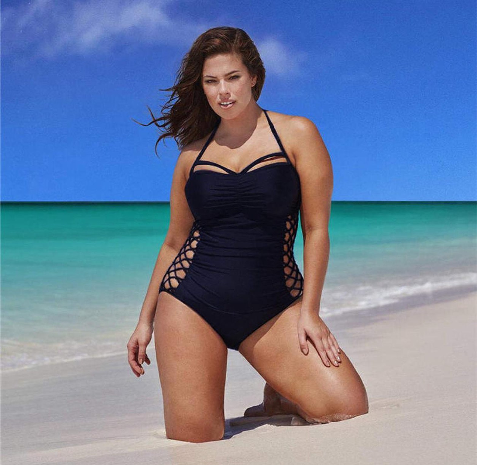 S043 Beachwear image