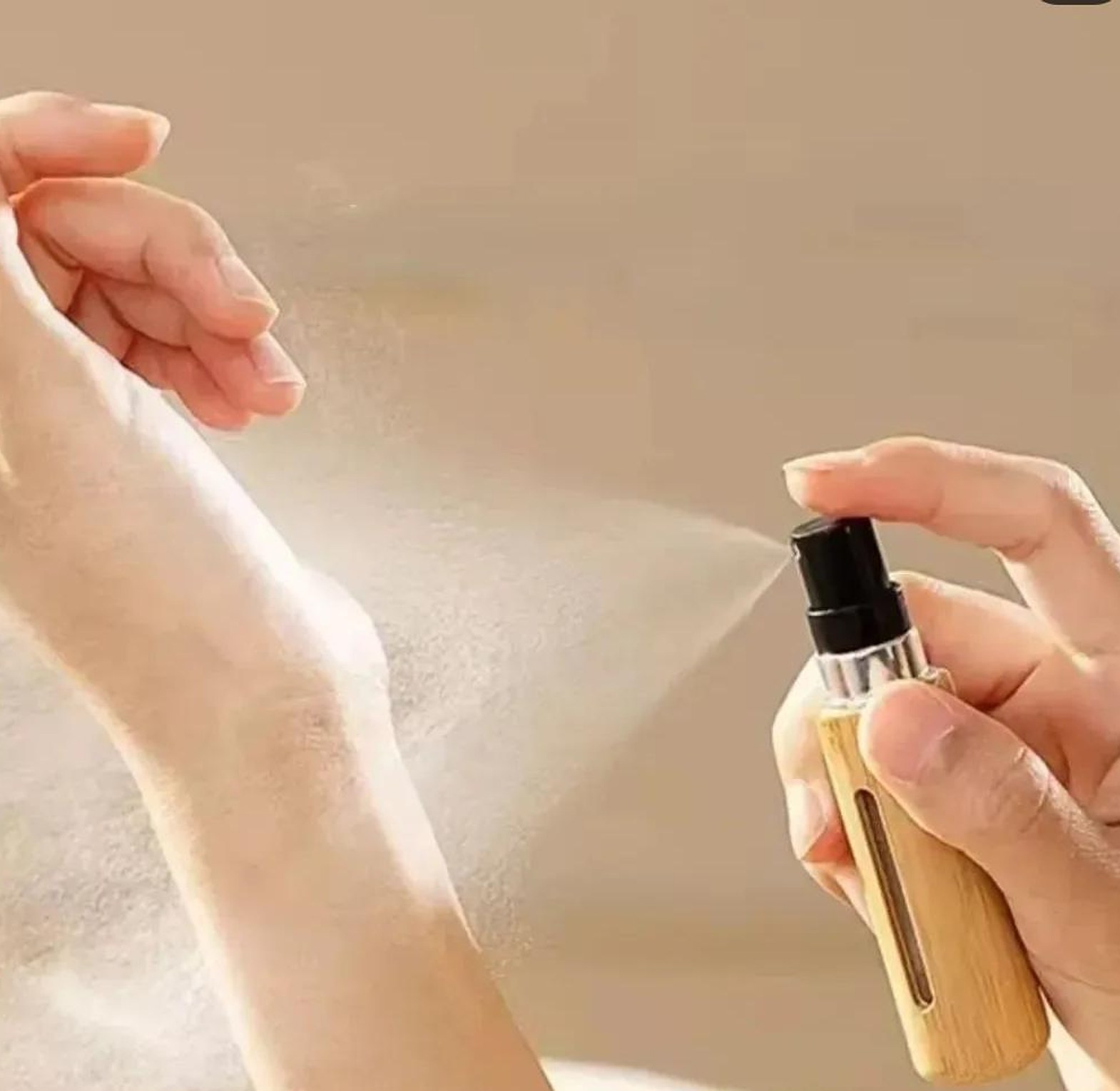 Portable mini perfume refill bottle image