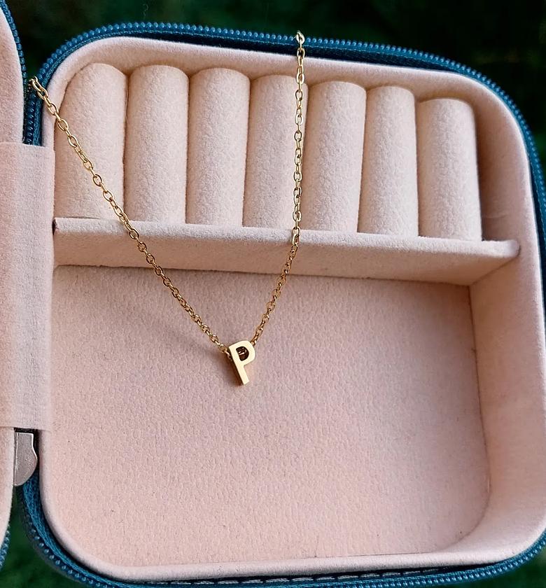 Plain Gold P image
