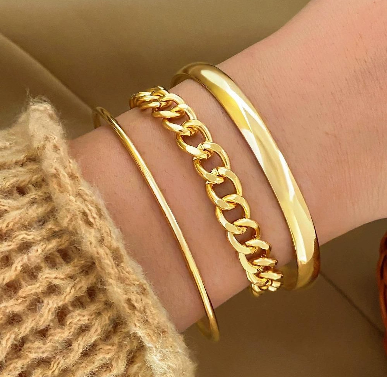 3 layer gold bracelet set image