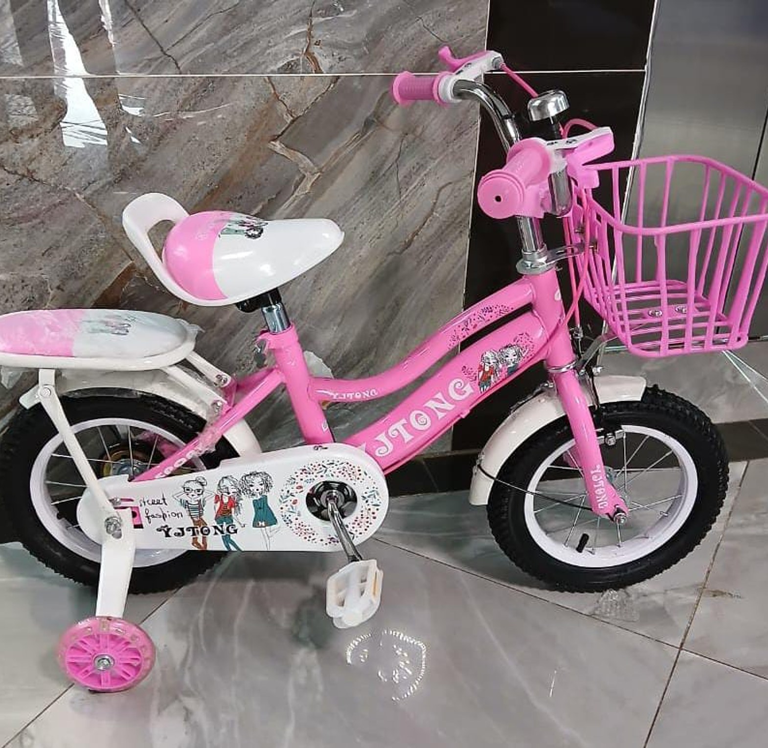 BICYCLES. Size 12 (3 to 6 yrs) With Trainer Wheels Quality Affordable  Bird bike image