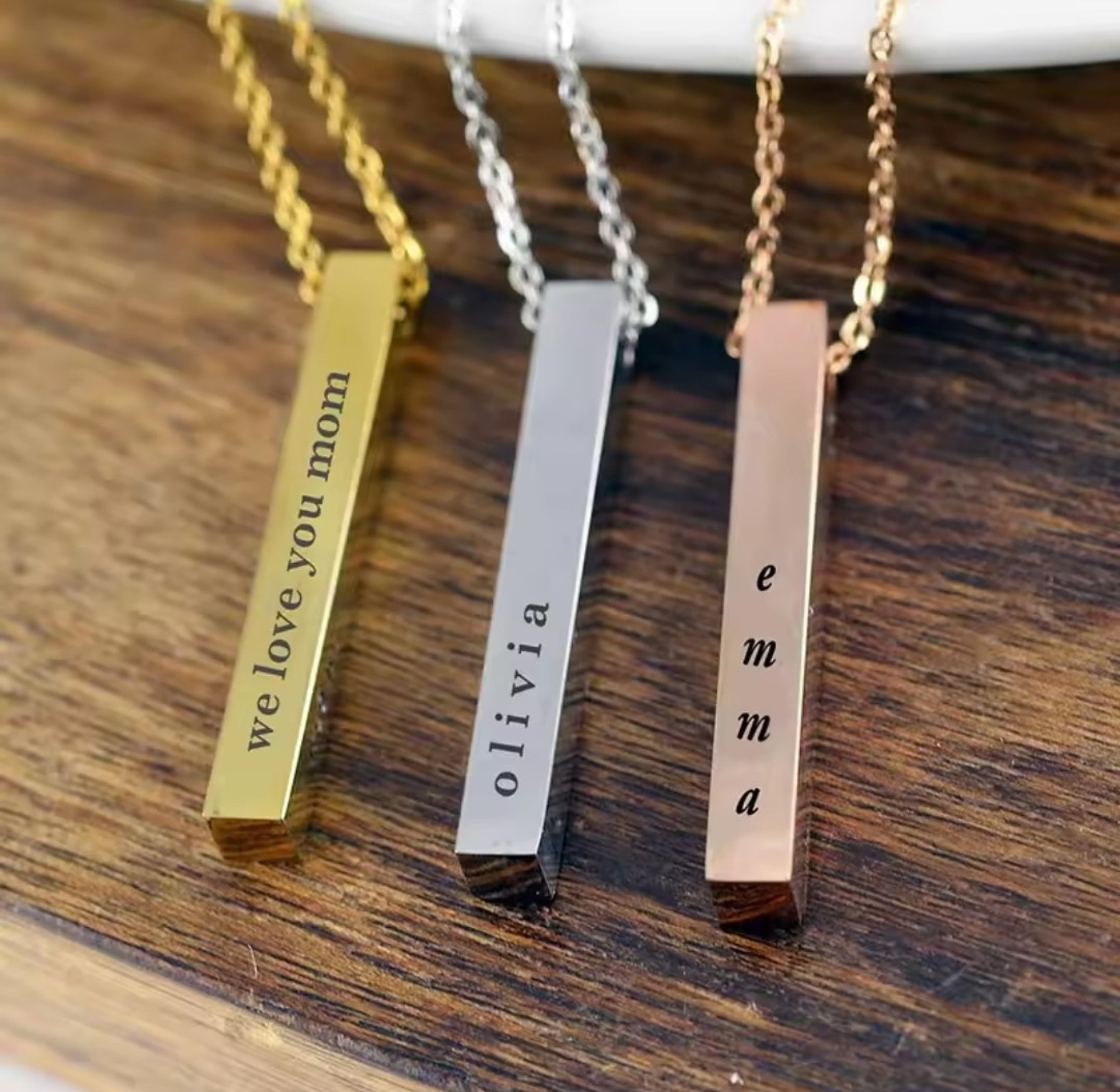 Customized bar pendant necklace  image