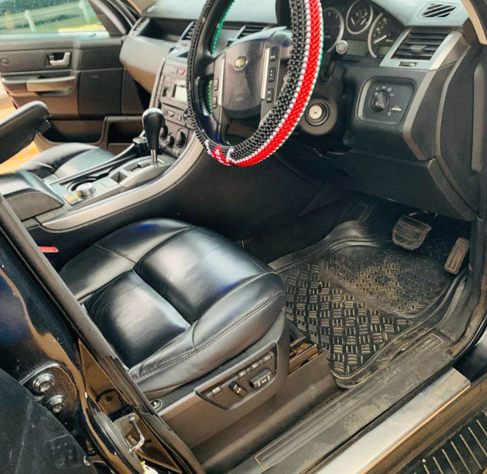 RANGE ROVER SPORT HSE KCB,ORIGINAL PAINT, YEAR 2008 image